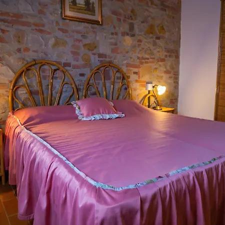 With Garden And Pool Apartment Montaione