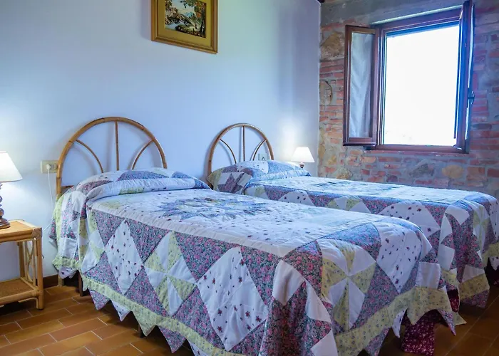 Apartment In Tuscany With Pool & Scenic Views *
